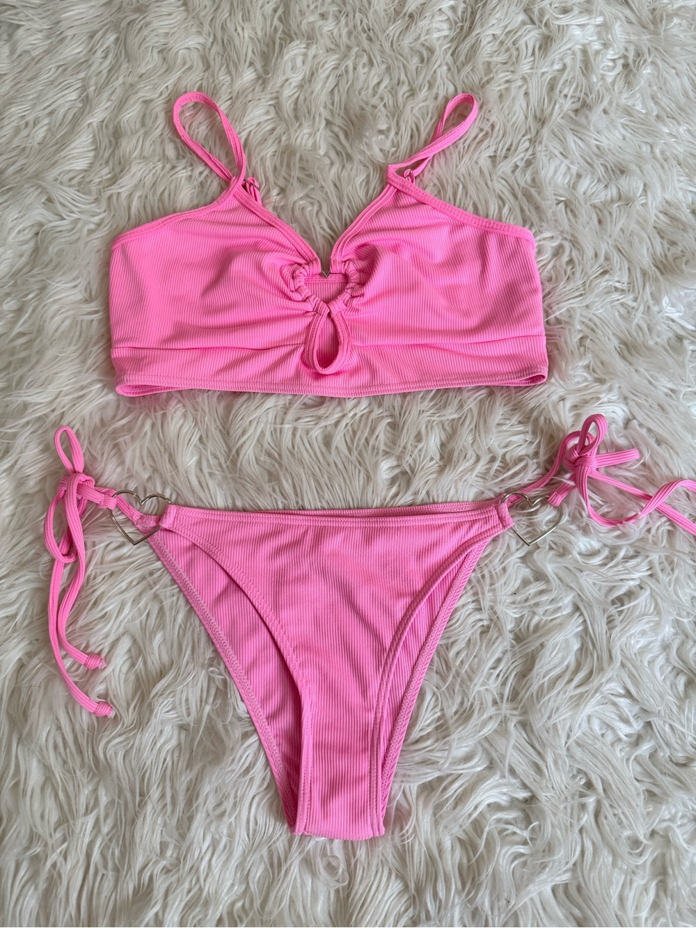 Women’s Pink Ribbed Heart Detail Bikini – Size Medium